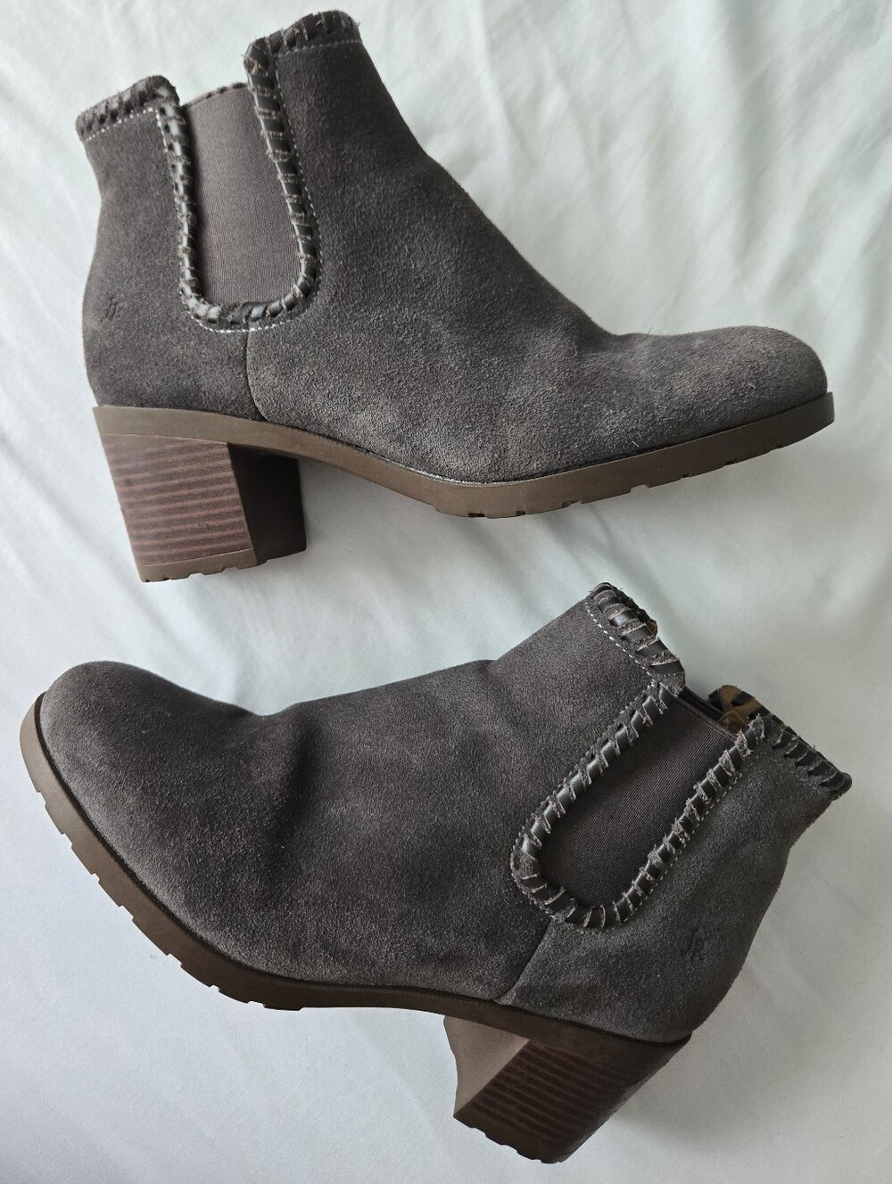 NWOT Jack Rogers Gray Brown Suede Ankle Boots Size 8